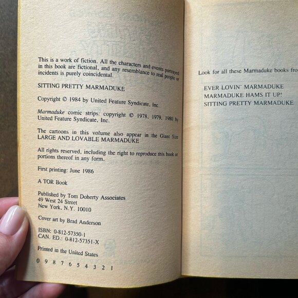 Marmaduke Sitting Pretty First Printing Soft Cover Comic - Picture 2 of 7